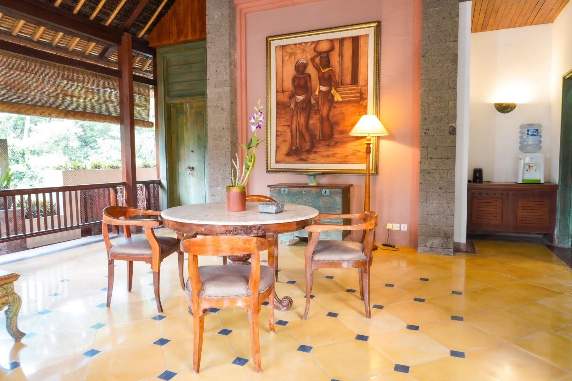 Alam Puri Residence And Art Museum Darmasaba Bagian luar foto