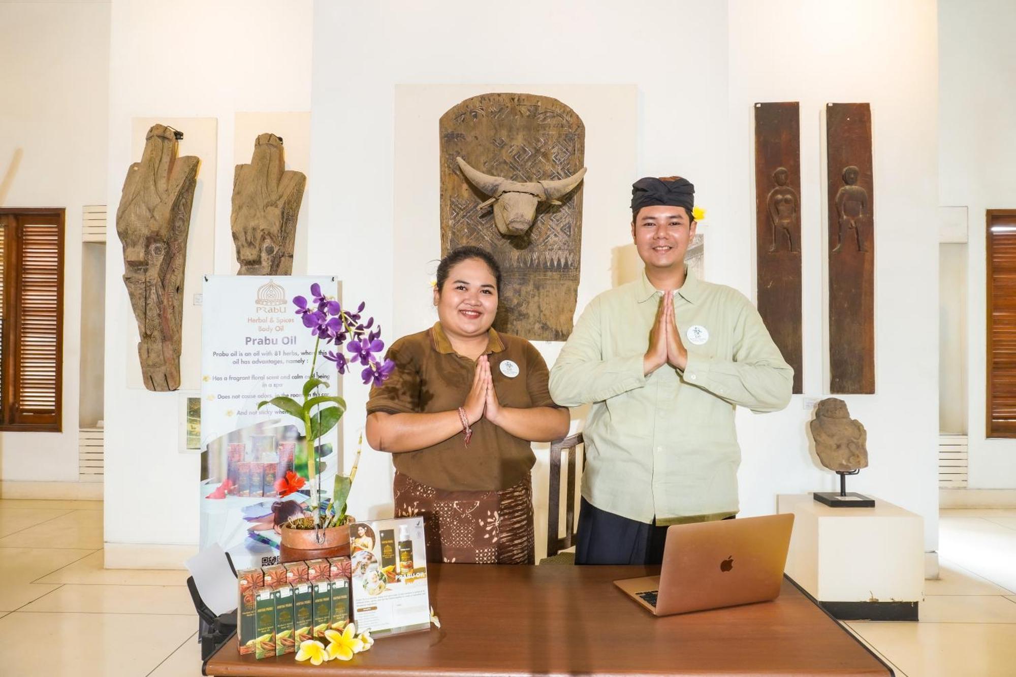 Alam Puri Residence And Art Museum Darmasaba Bagian luar foto